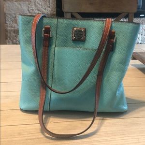 Dooney & Bourke Purse